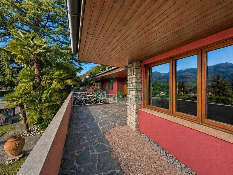 Terrasse mit Bergblick