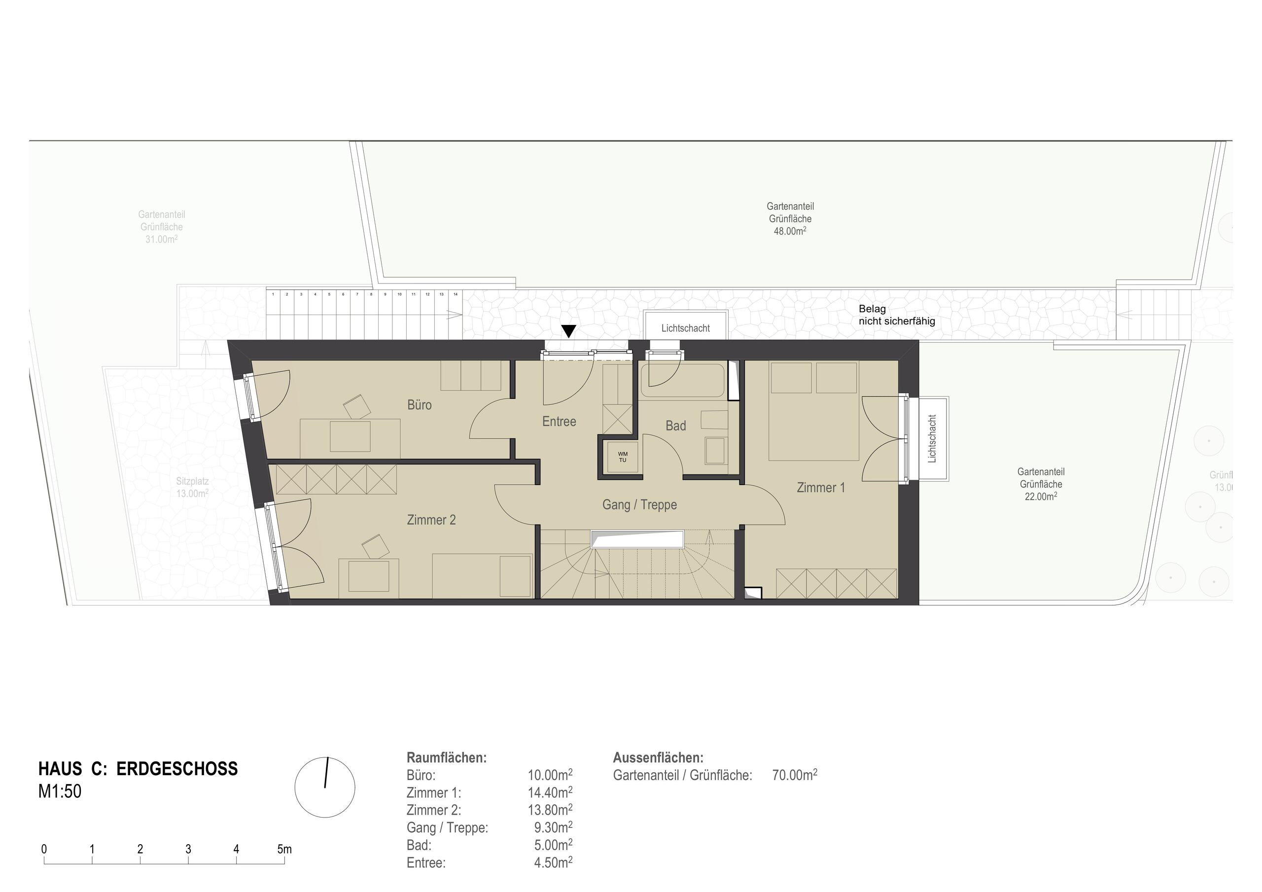 Erdgeschoss-Grundriss eines Hauses mit Gartenanteilen