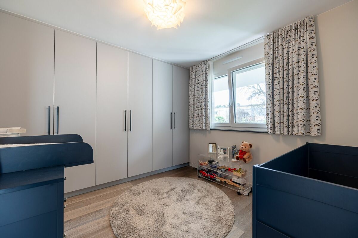 Kinderzimmer mit Einbauschrank