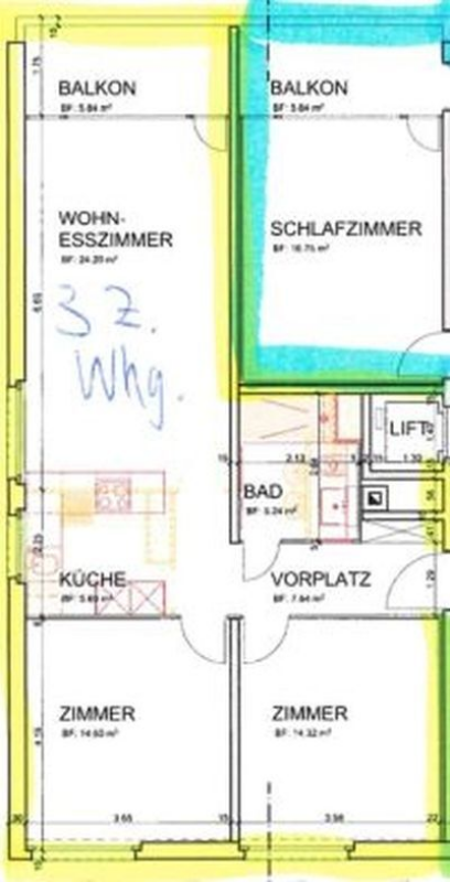 Grundriss einer Wohnung mit Balkon, Wohn-/Essbereich, Schlafzimmer, Küche, Bad, Vorplatz, Lift und zwei Zimmern.