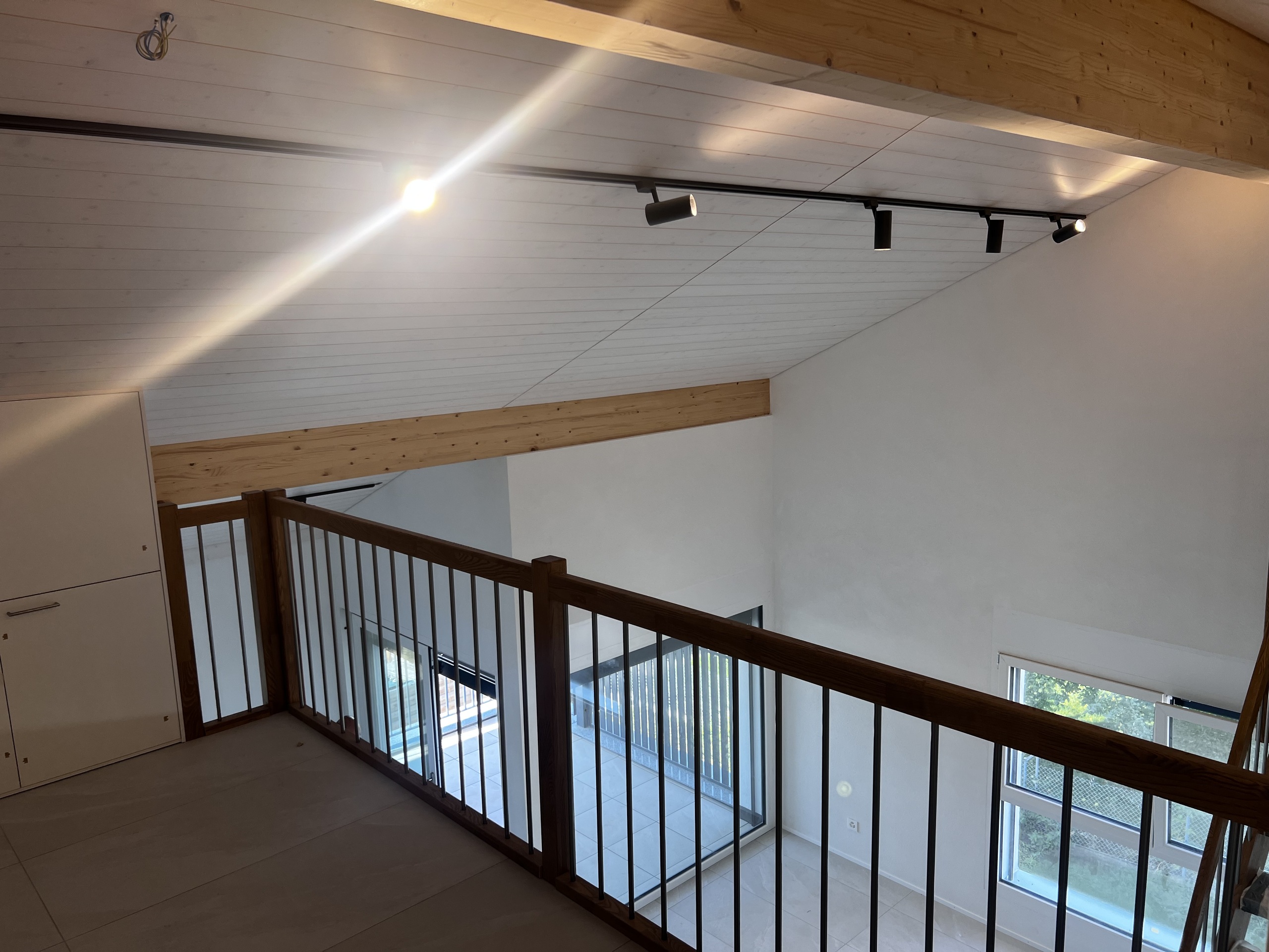 Galeriebereich mit offener Innenansicht