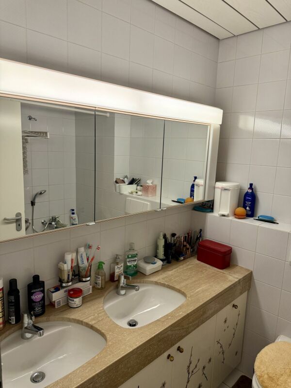 Doppelwaschtisch im Badezimmer