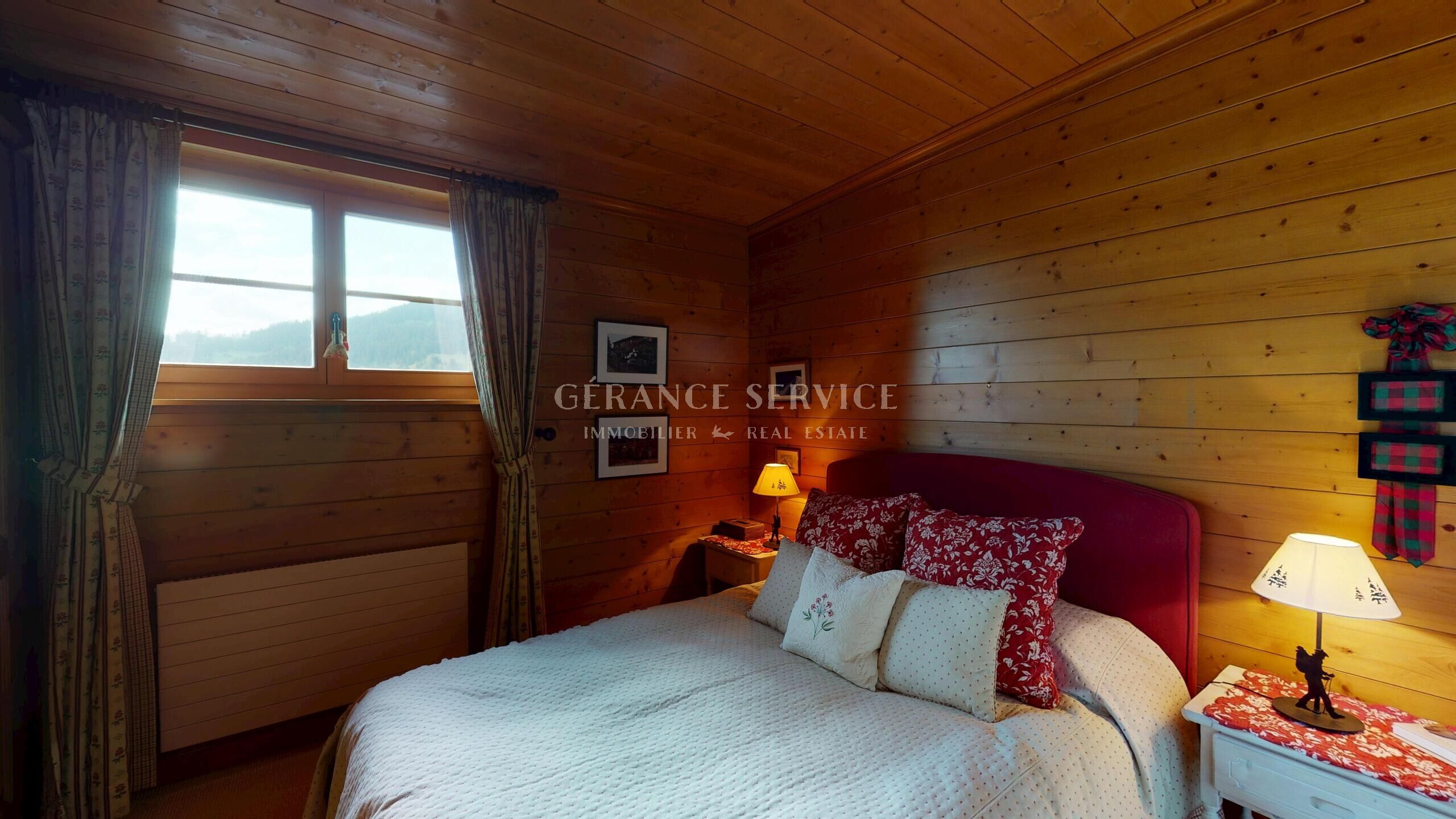 Gemütliches Schlafzimmer im Chalet-Stil