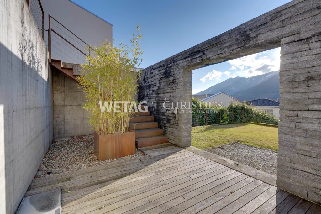 Terrasse mit Bergblick
