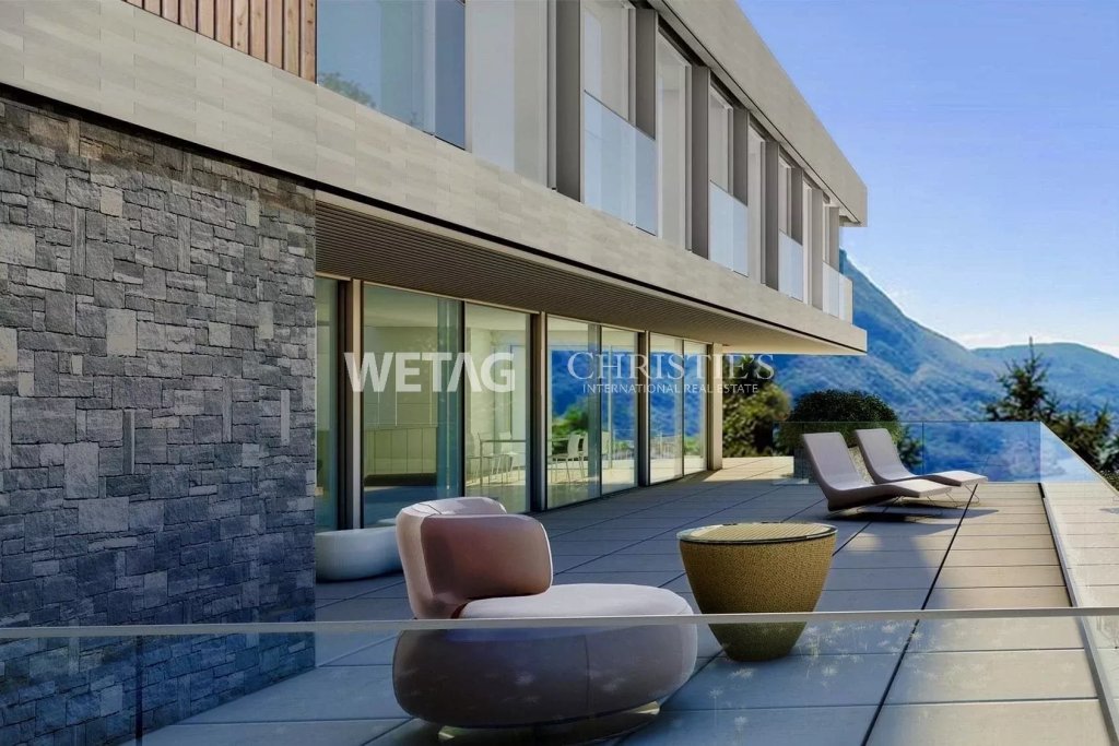 Moderne Dachterrasse mit Bergblick