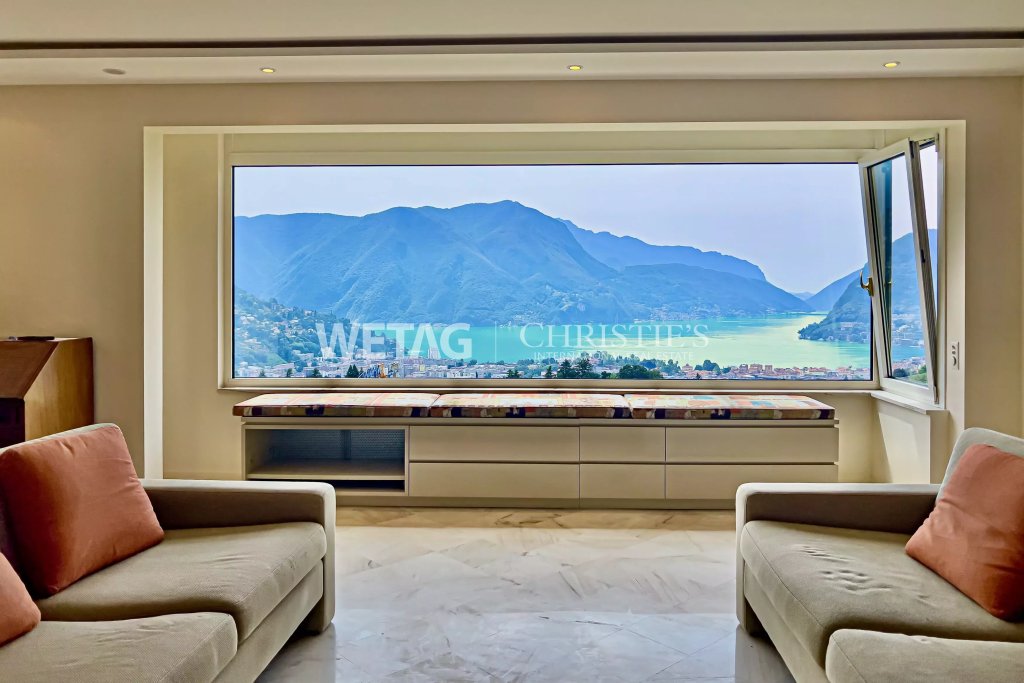 Wohnraum mit Panoramablick