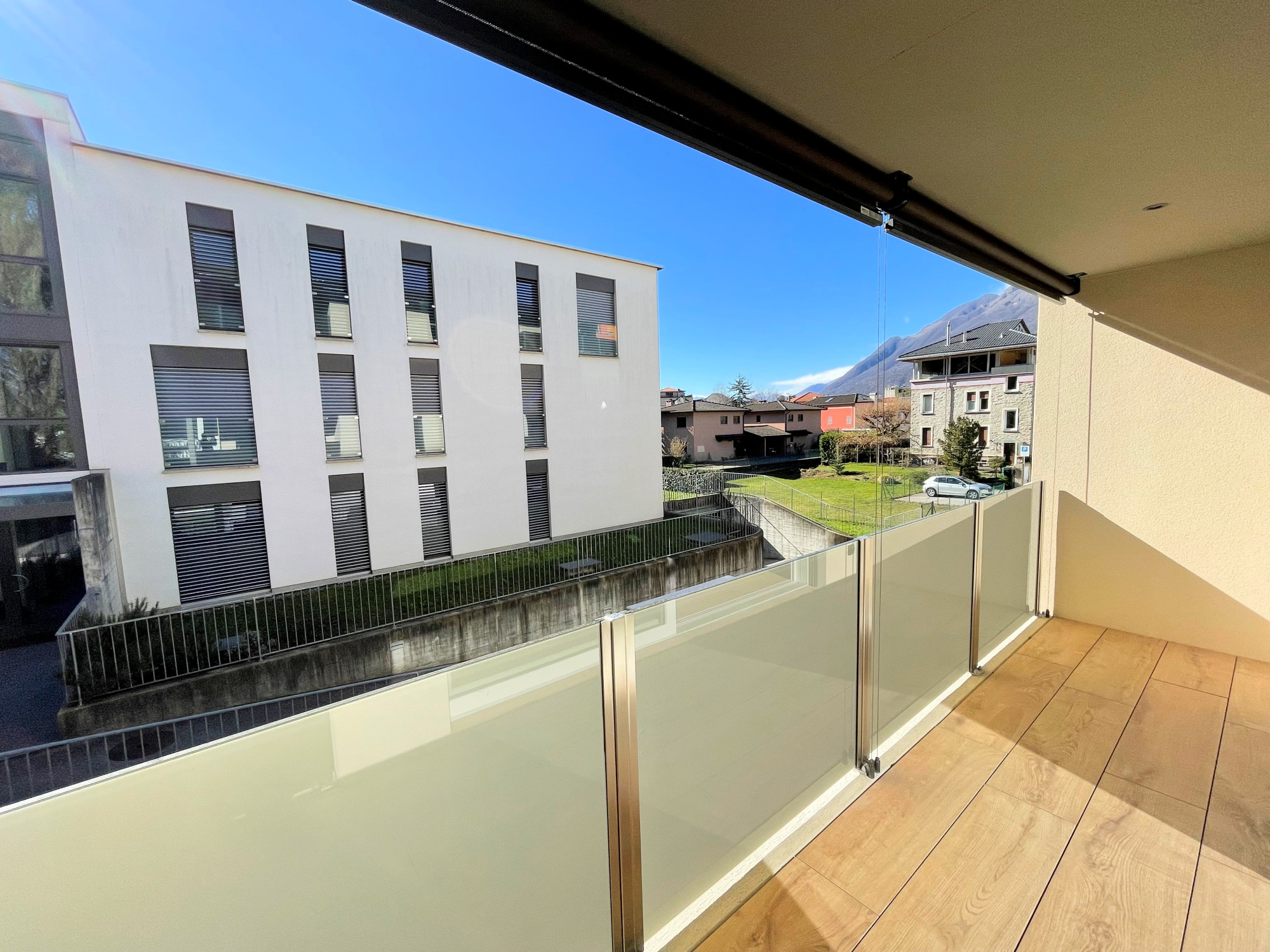 Balkon mit Bergblick