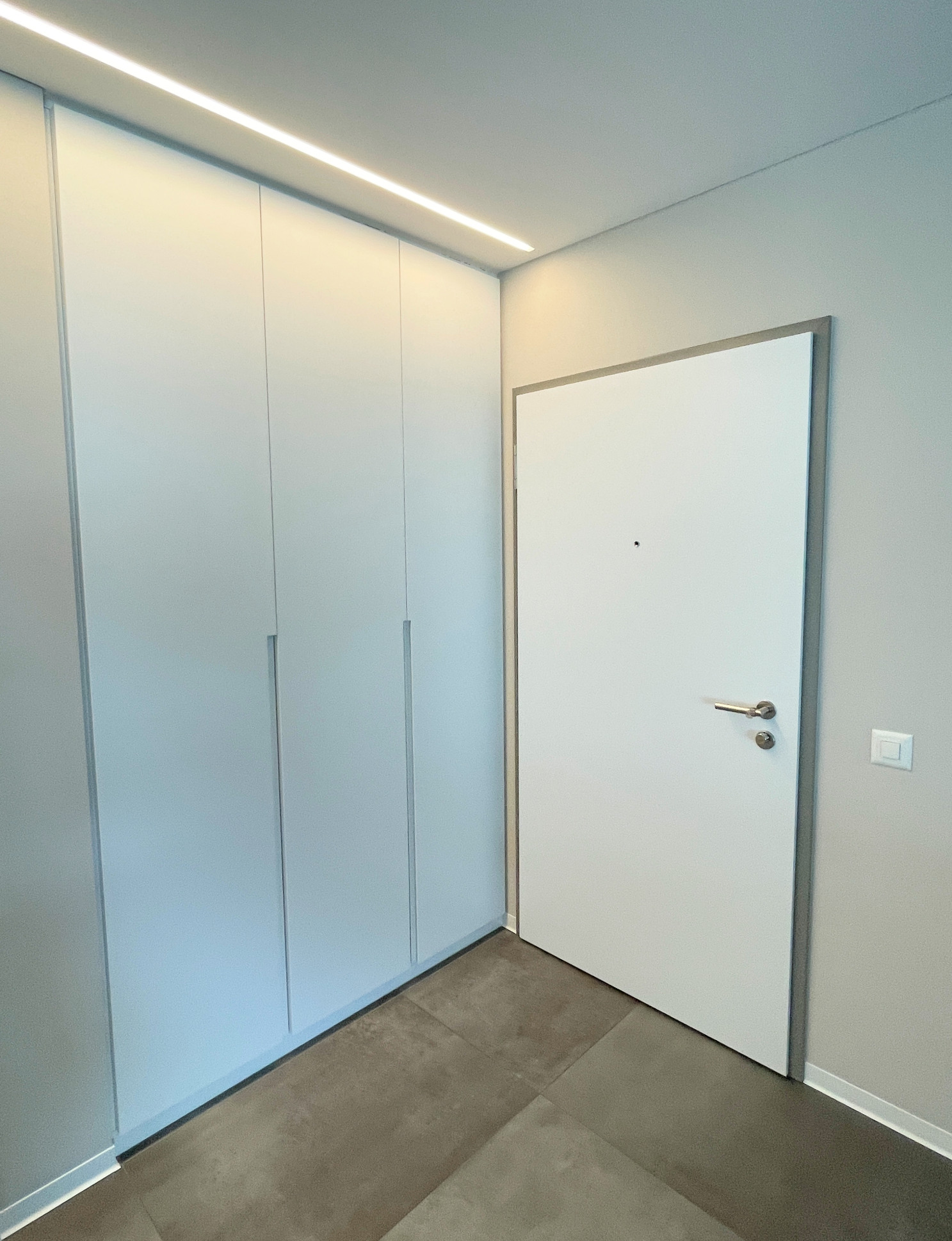 Eingangsbereich mit Einbauschrank