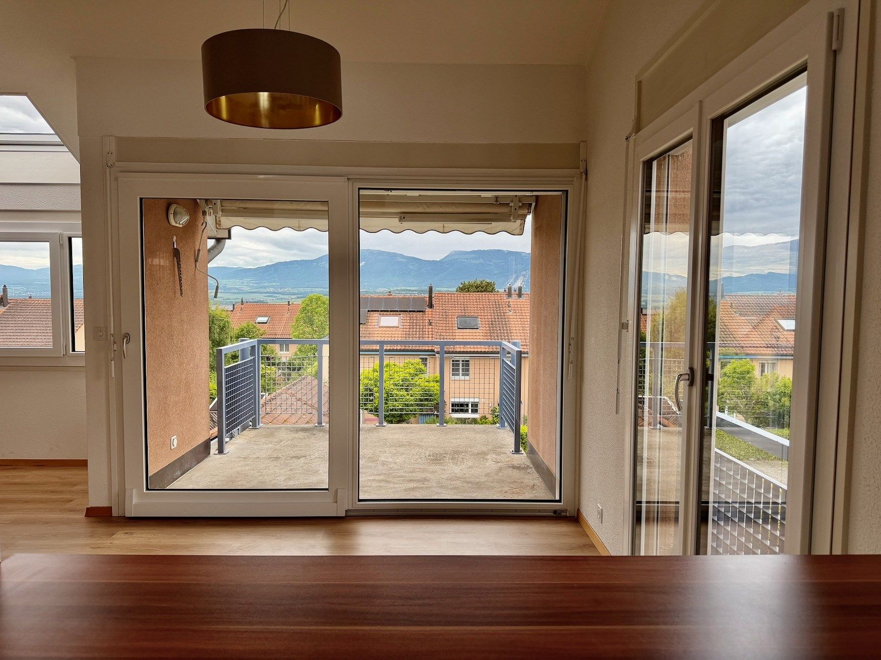 Große Penthouse-Maisonette mit 5 Schlafzimmern – Yverdon-les-Bains