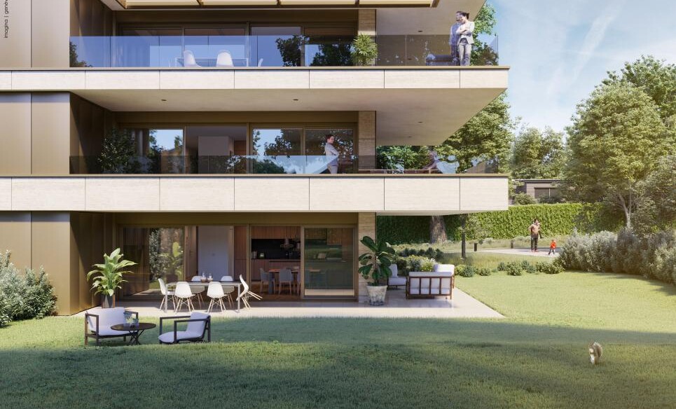 Moderner Wohnhaus-Außenbereich mit Terrasse und Garten