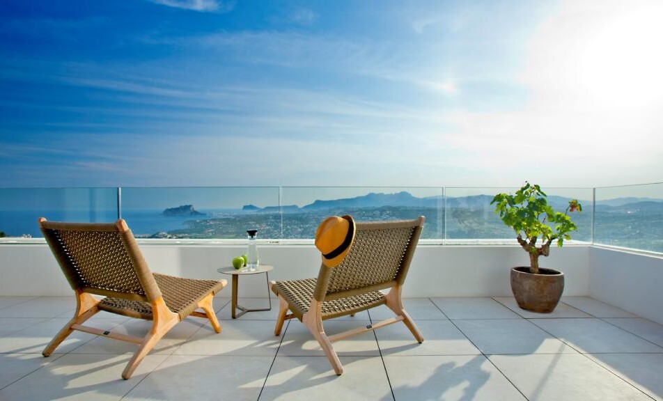 Luxuriöse Dachterrasse mit Meerblick