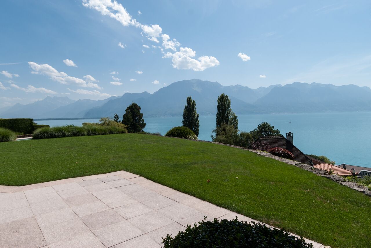 Luxuriöses Anwesen mit Blick auf den See – Montreux