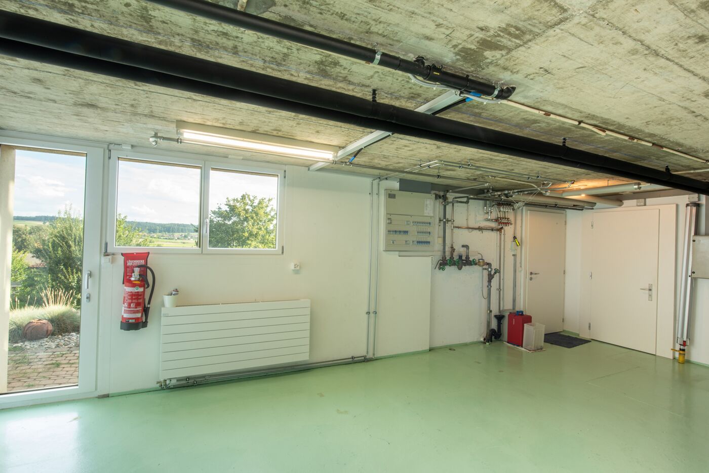 Technikraum / Garage mit Tageslicht