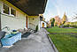 Terrasse am Haus mit Sitzbereich