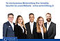 Werbebanner mit Personen und Text