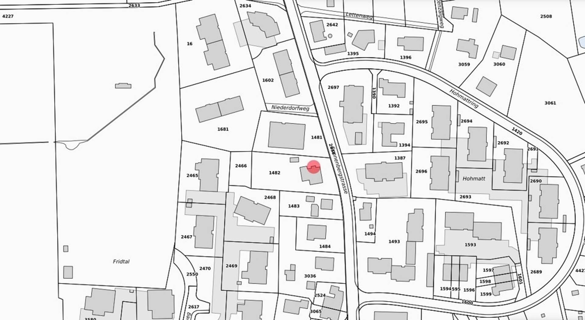 Kataster- und Lageplan mit markiertem Grundstück