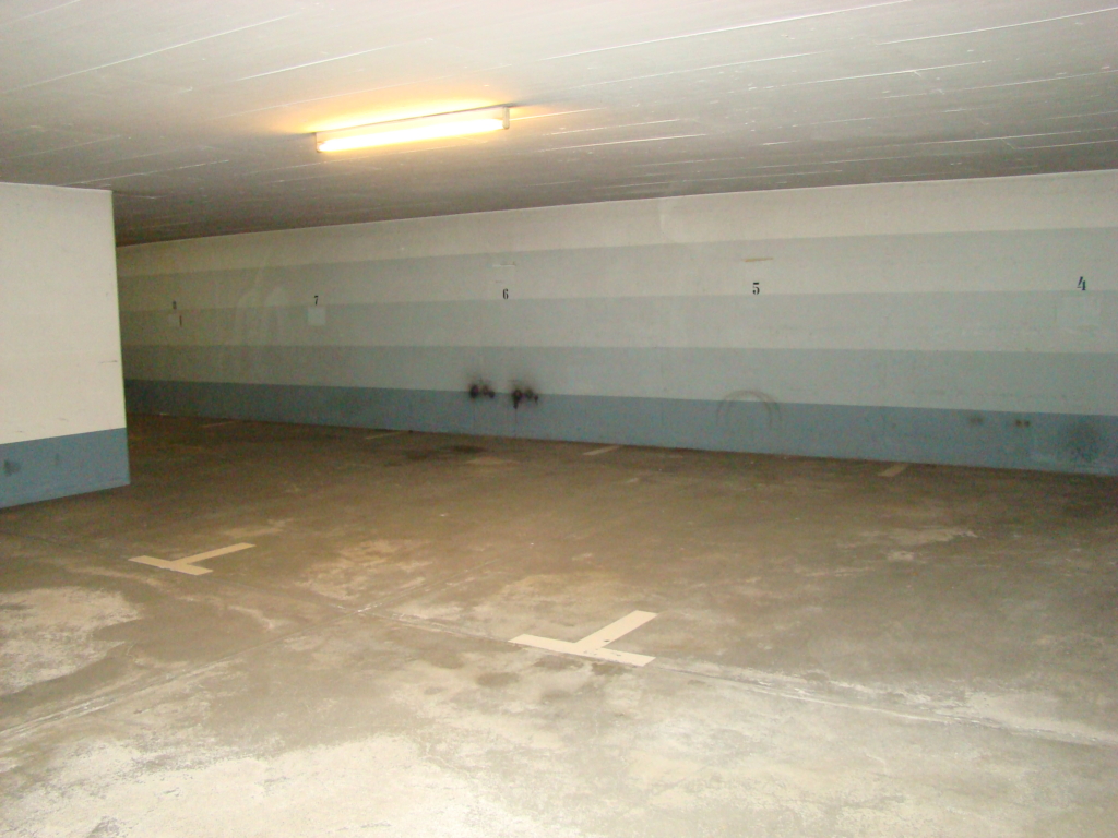 Parkebene in Tiefgarage