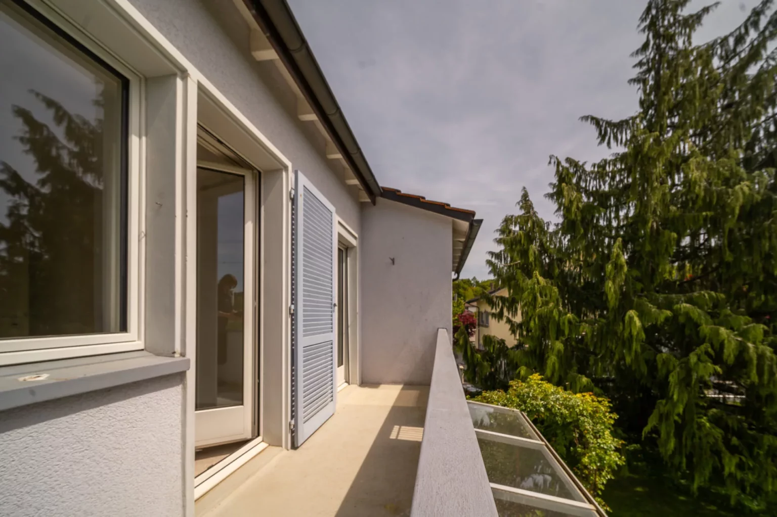 Balkon mit Blick ins Grüne