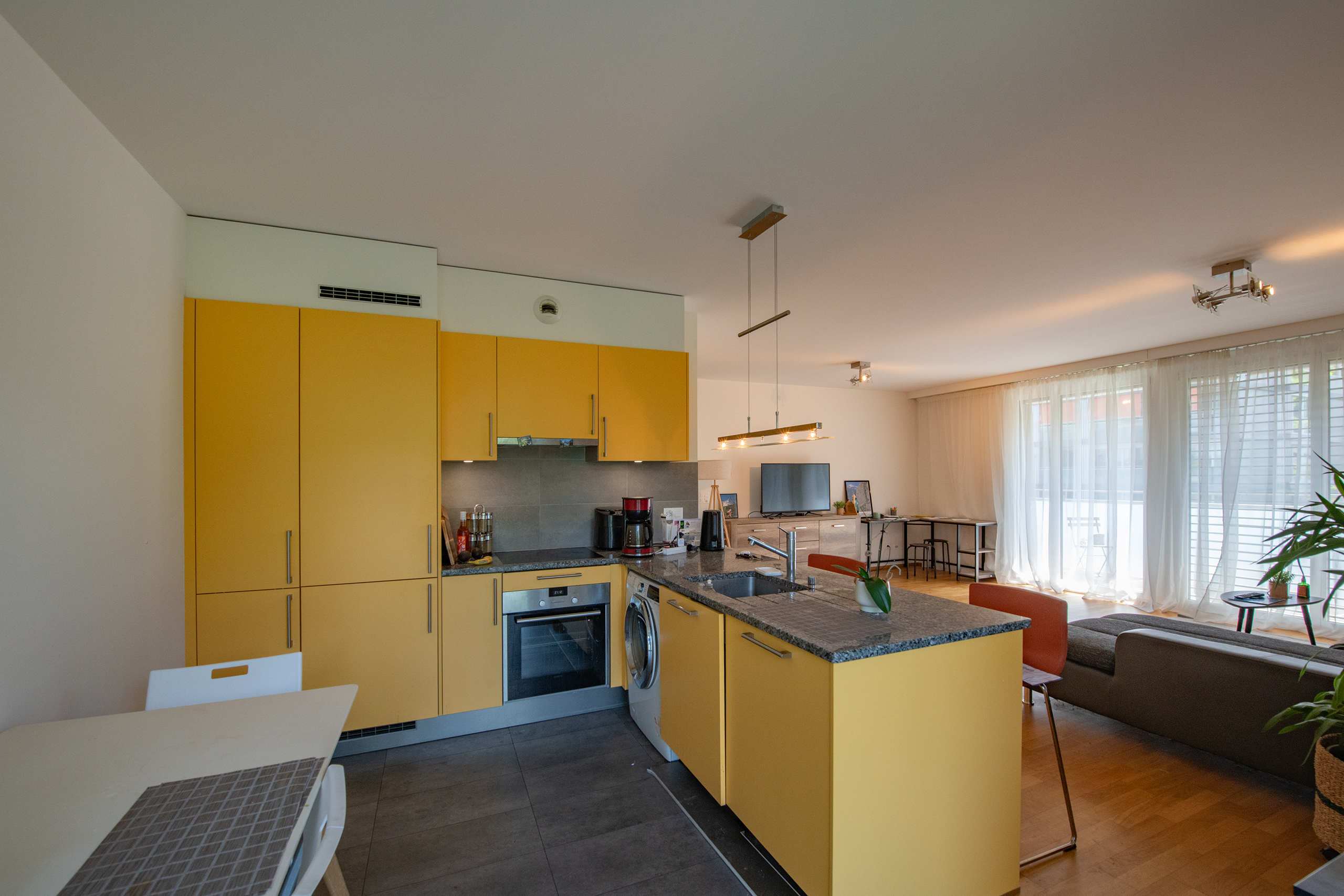 Carouge - Elegantes 3-Zimmer-Apartment mit großem Balkon und Aussicht – Carouge GE
