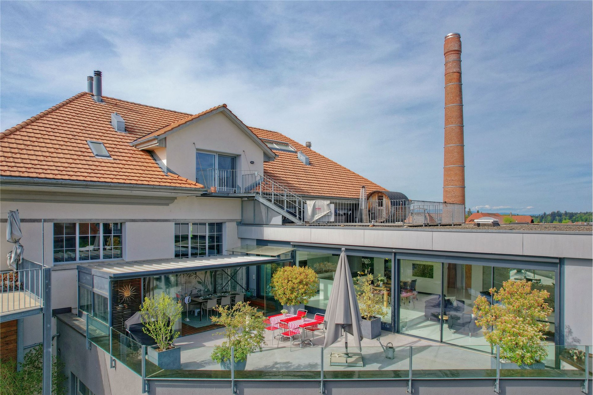 Dachterrasse eines modernen Hauses