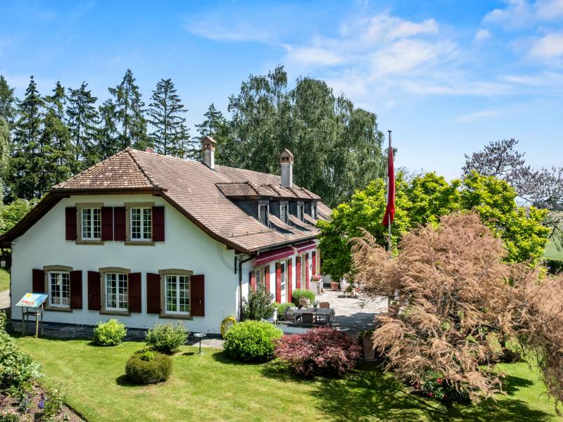 Landhaus mit Garten