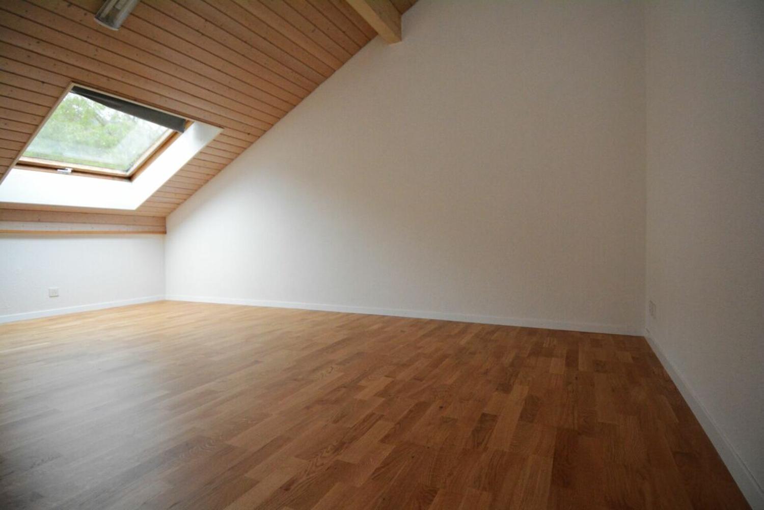 Ausgebauter Dachraum mit Dachfenster