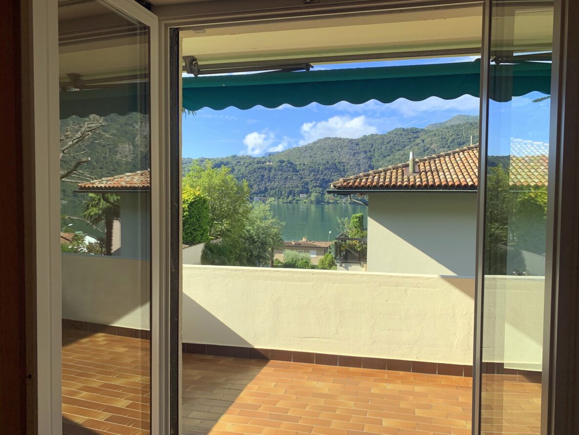 Balkon mit Seeblick