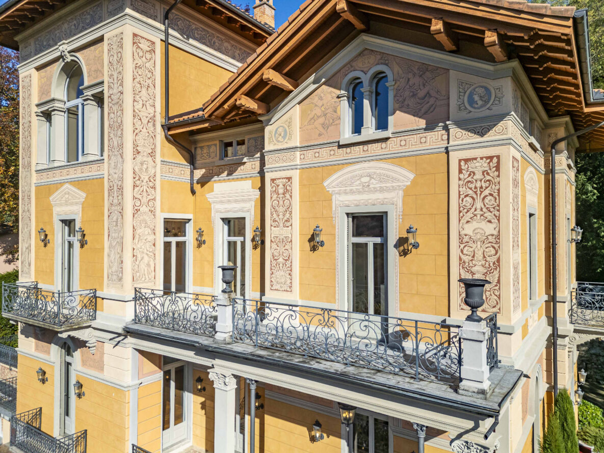 Historistische Villa mit dekorativer Fassade