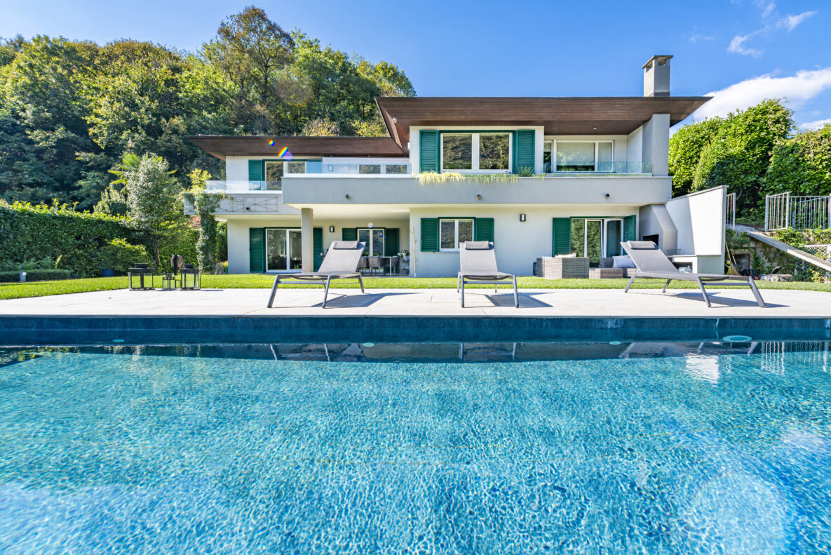 Moderne Villa mit Pool