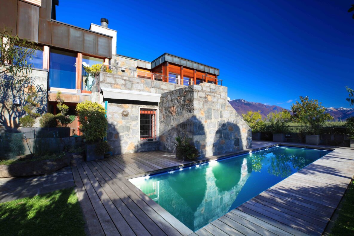 Luxushaus mit Pool und Bergblick