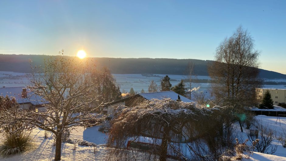 Winterlandschaft mit Sonnenuntergang