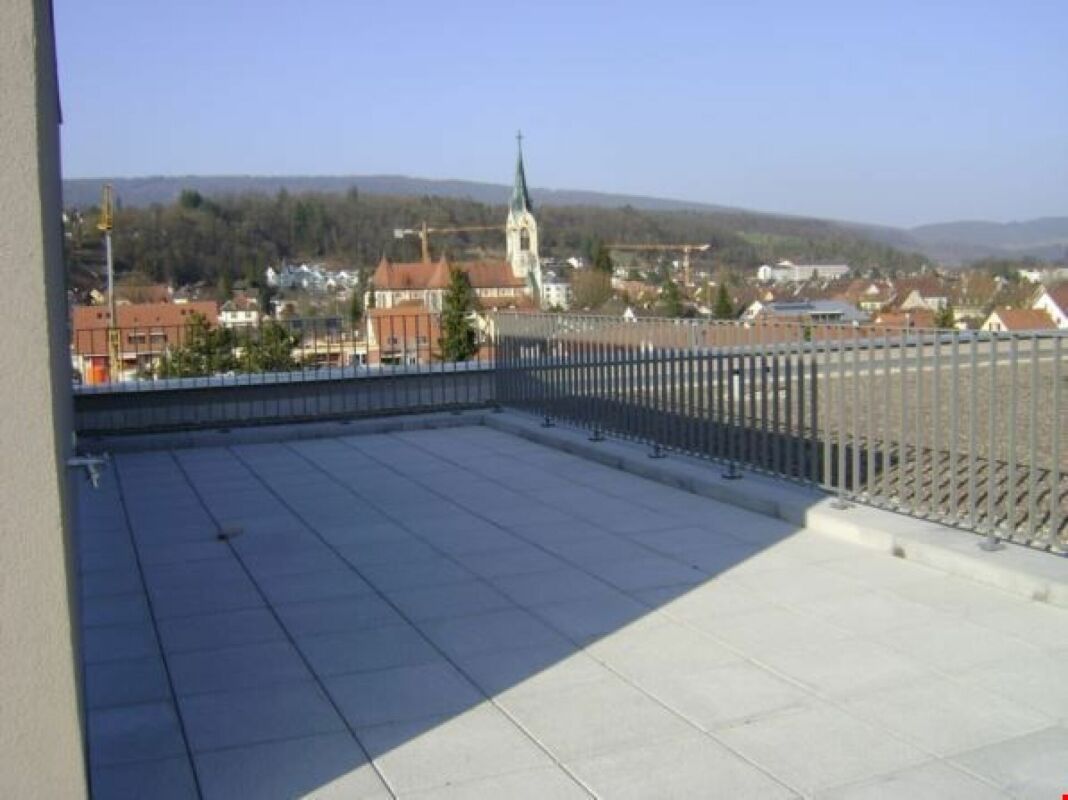 Dachterrasse mit Stadtblick
