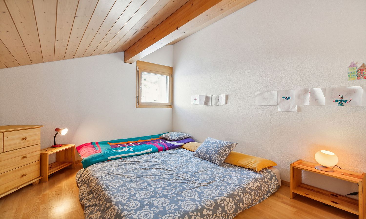 Gemütliches Dachgeschoss-Schlafzimmer