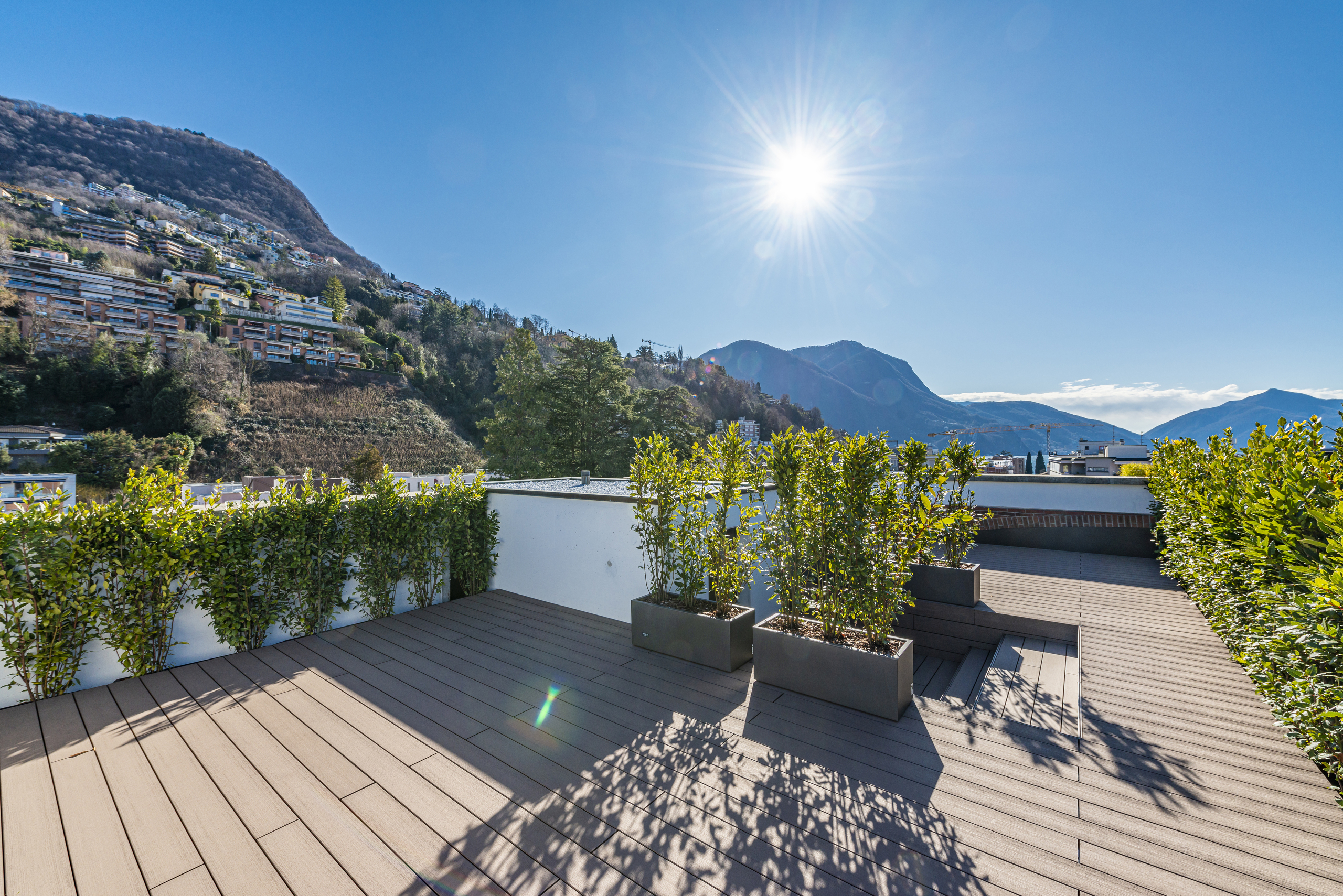 Dachterrasse mit Bergblick