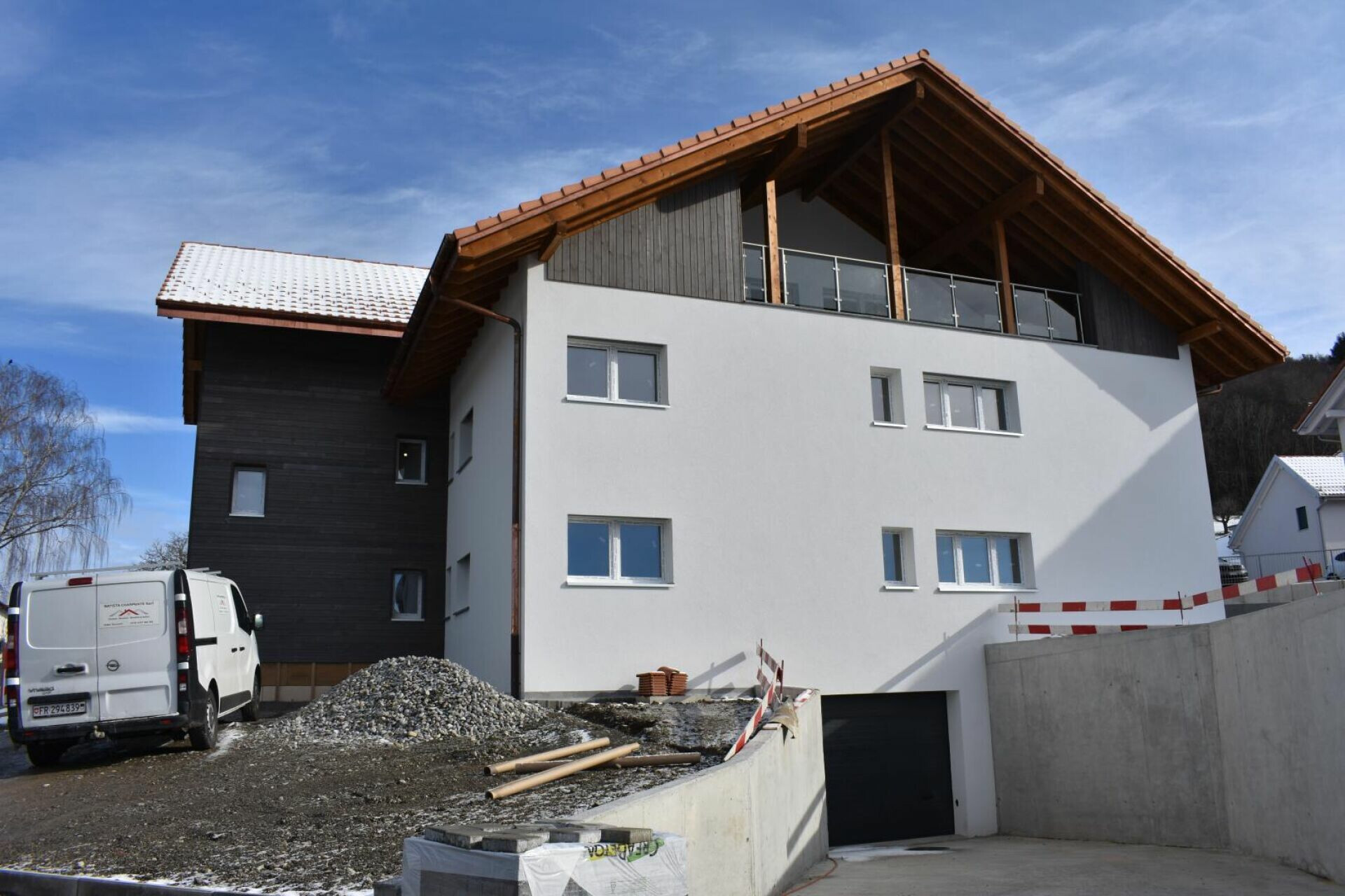 Neubau-Chalet von außen