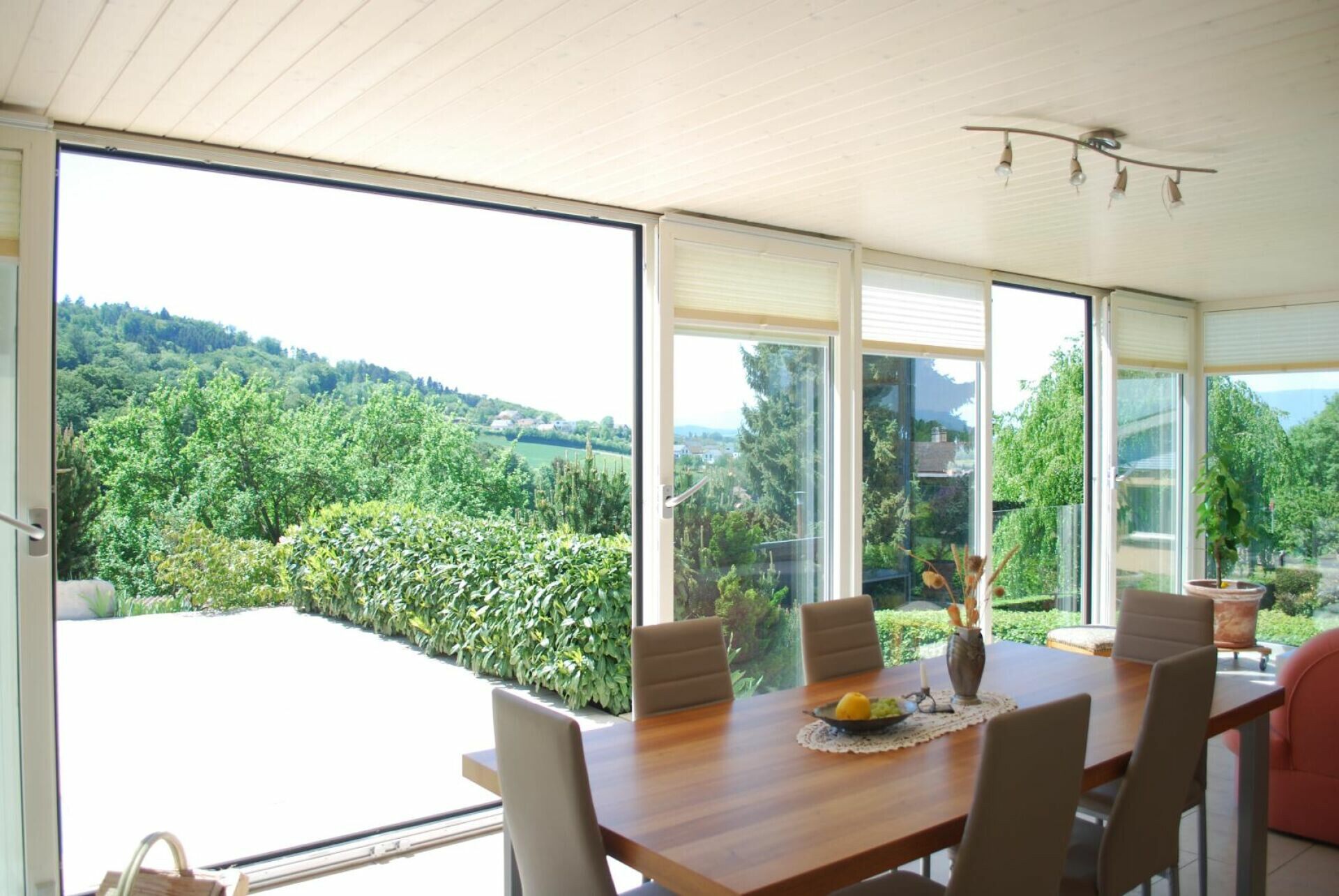 Esszimmer mit Panoramablick