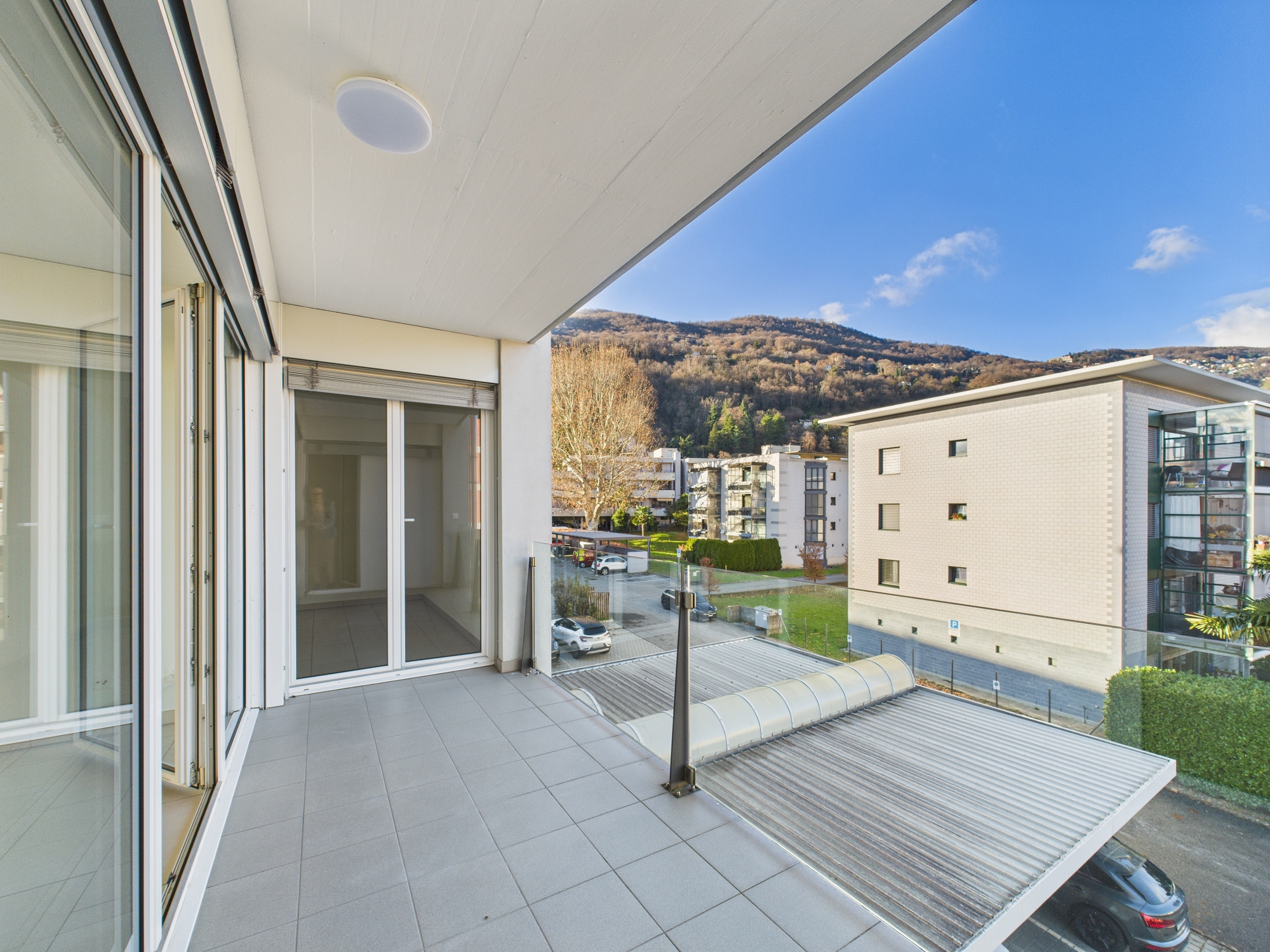 Balkon mit Bergblick