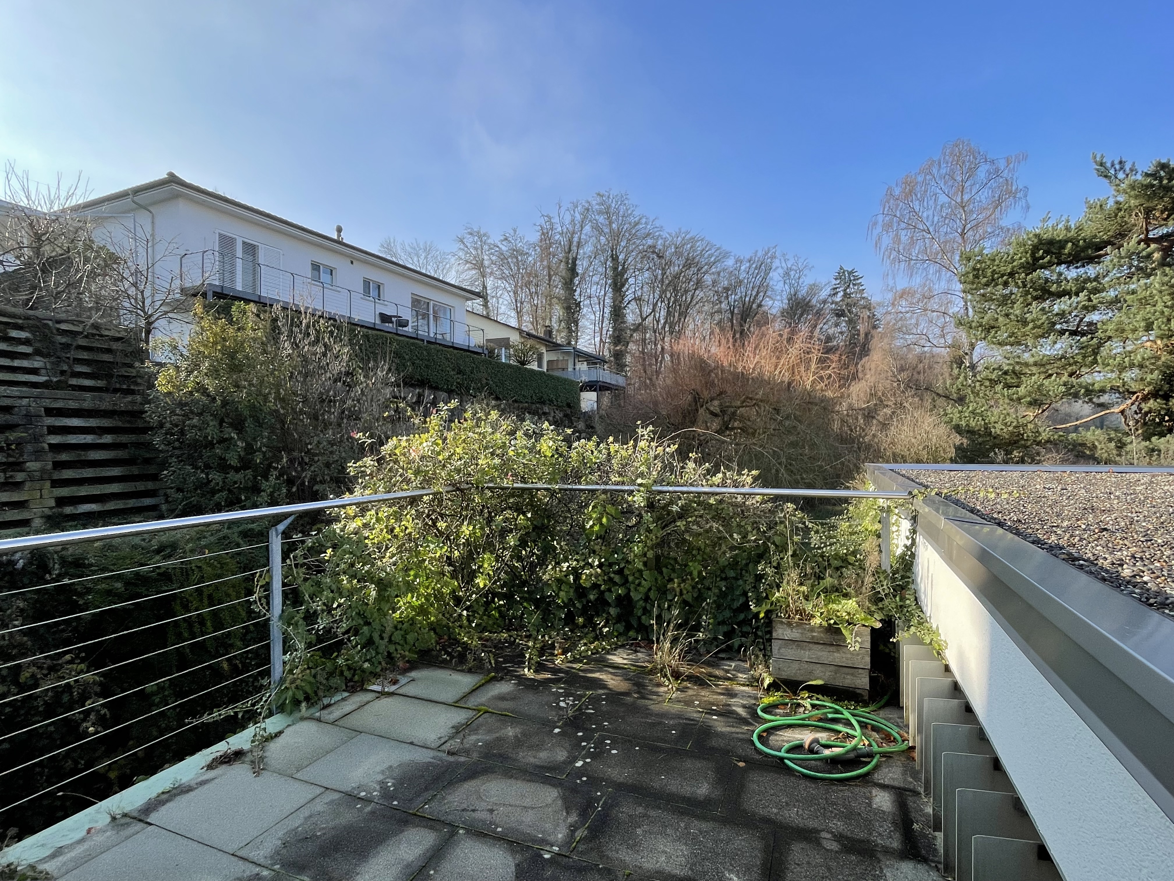Terrasse mit Gartenblick