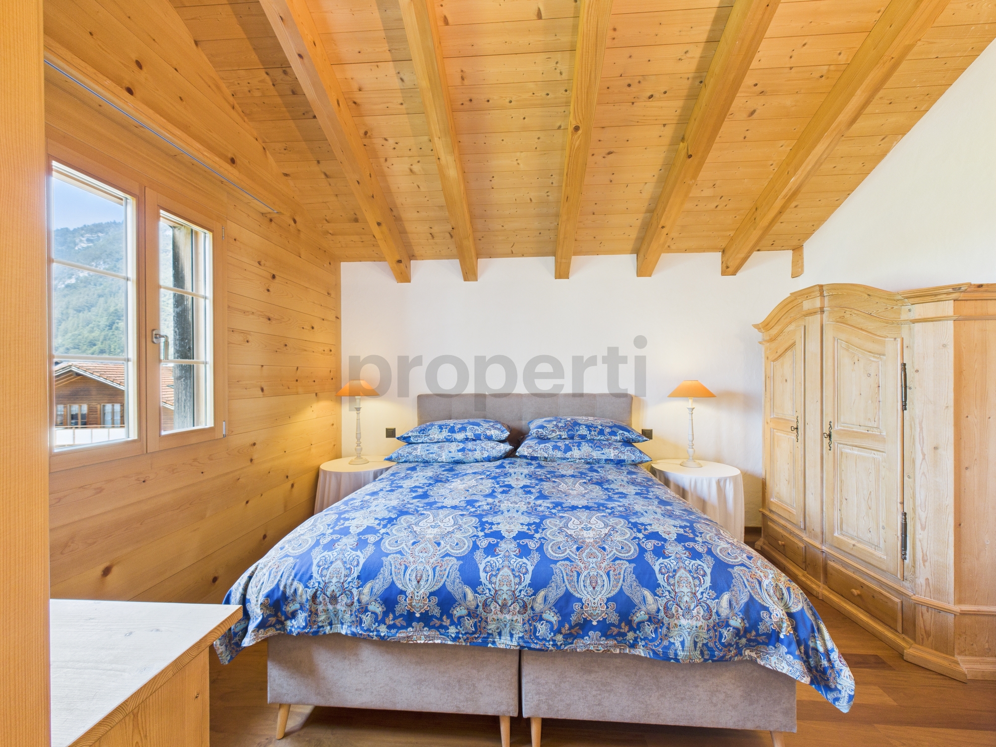 Gemütliches Schlafzimmer im Chalet-Stil