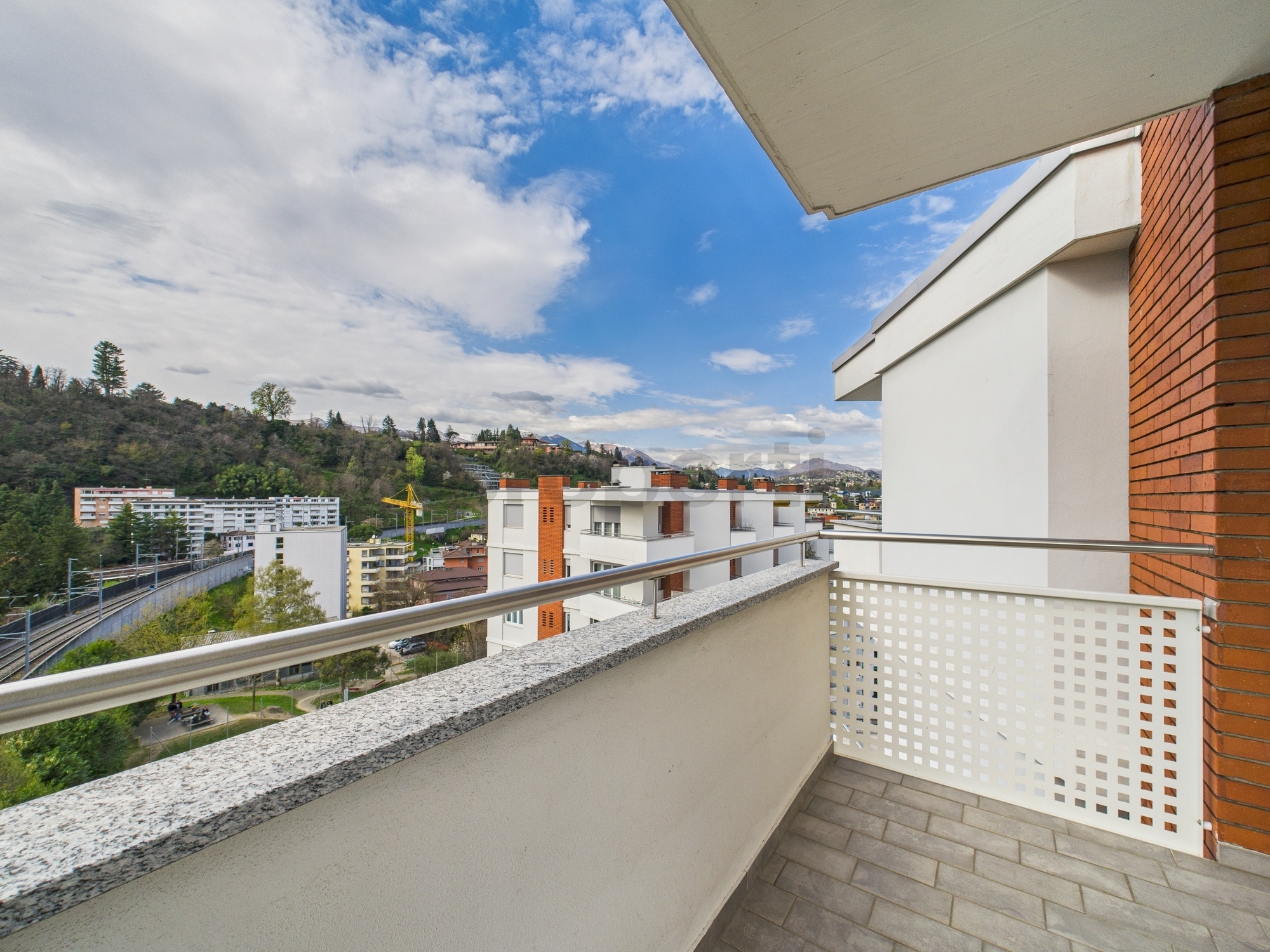 Balkon mit weiter Aussicht