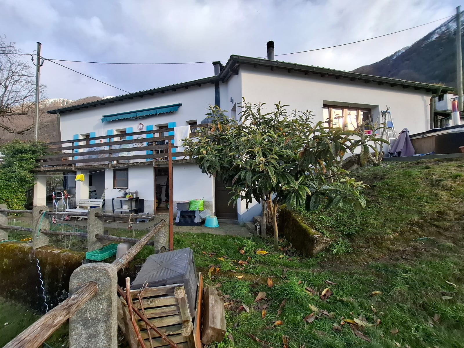 Haus mit Garten und Terrasse