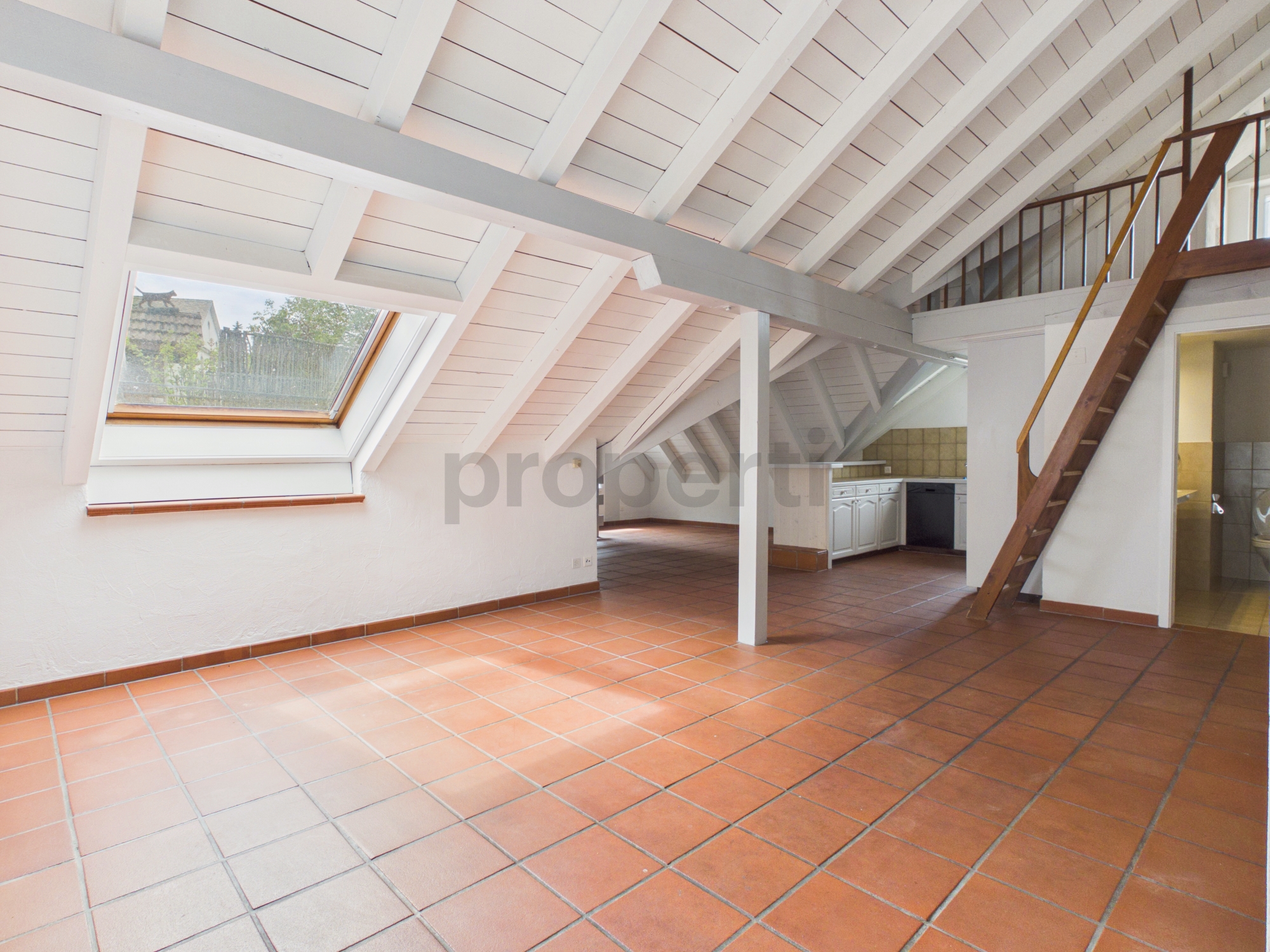 Ausgebauter Dachboden mit Dachschrägen