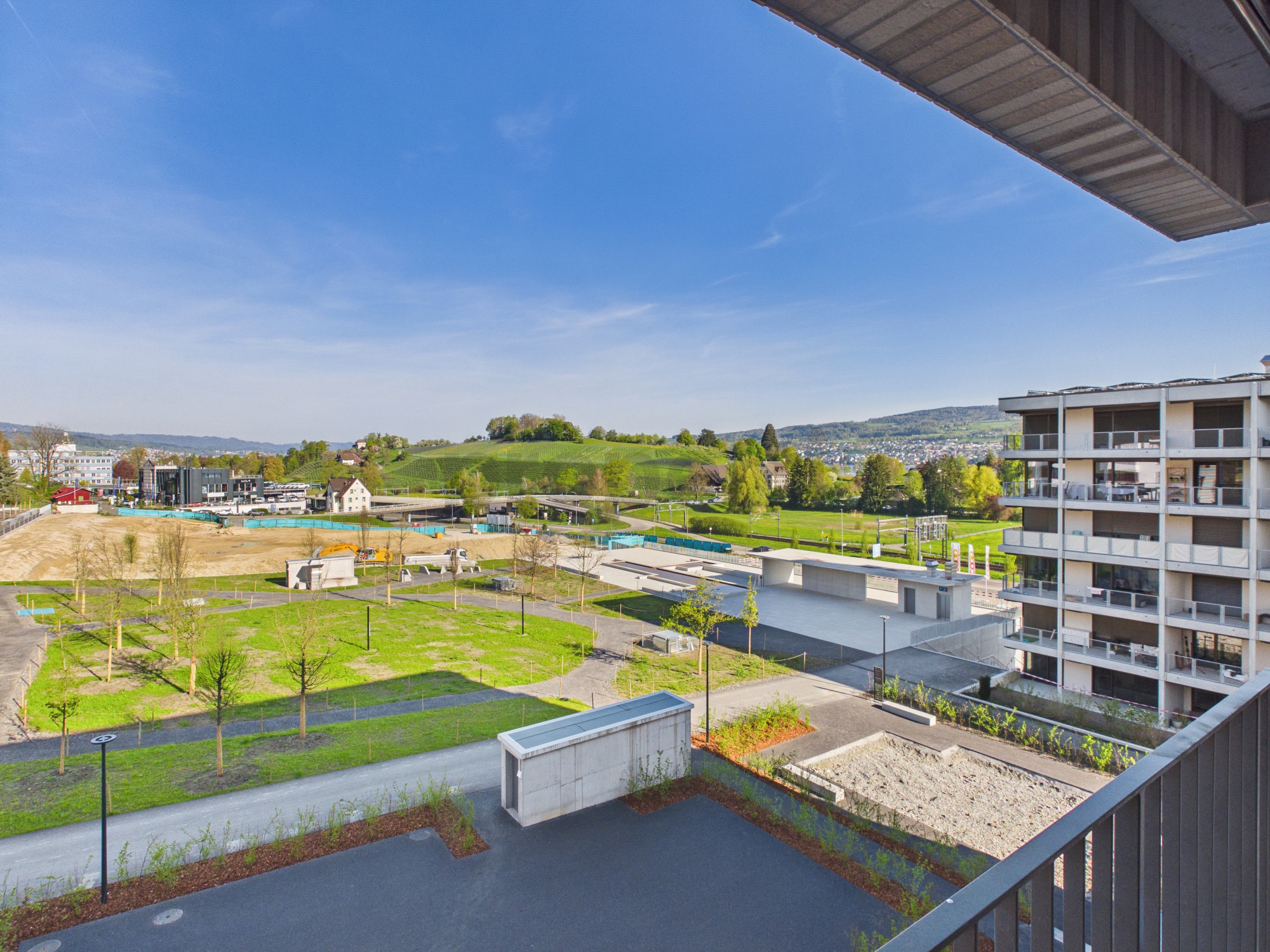 Balkon mit weitem Ausblick