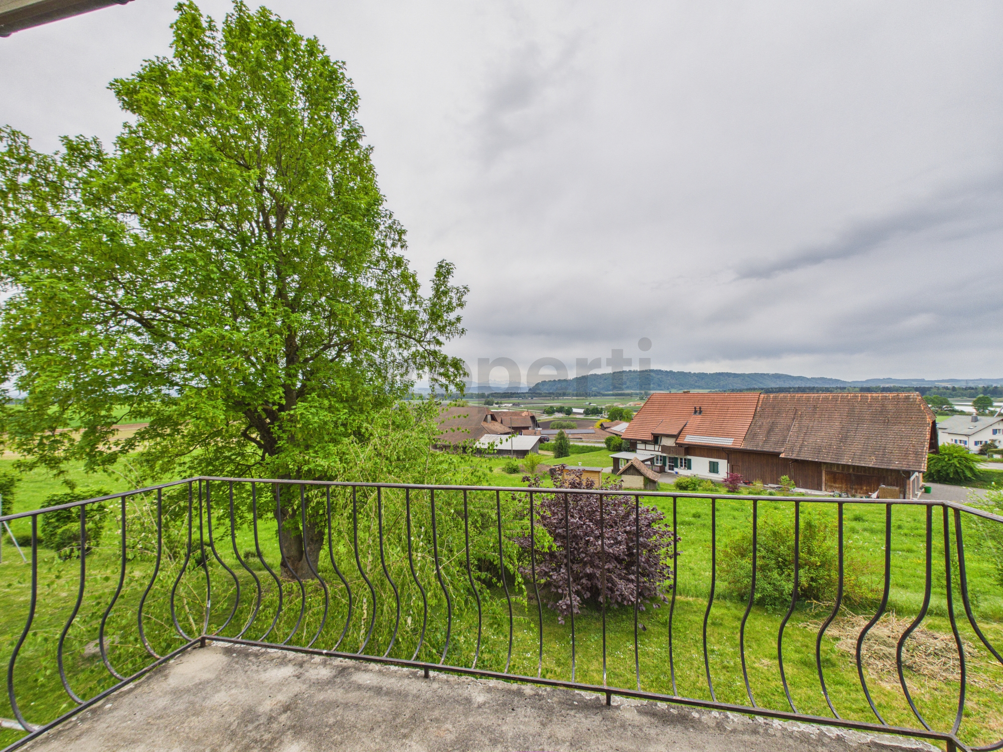 Balkon mit Landschaftsblick