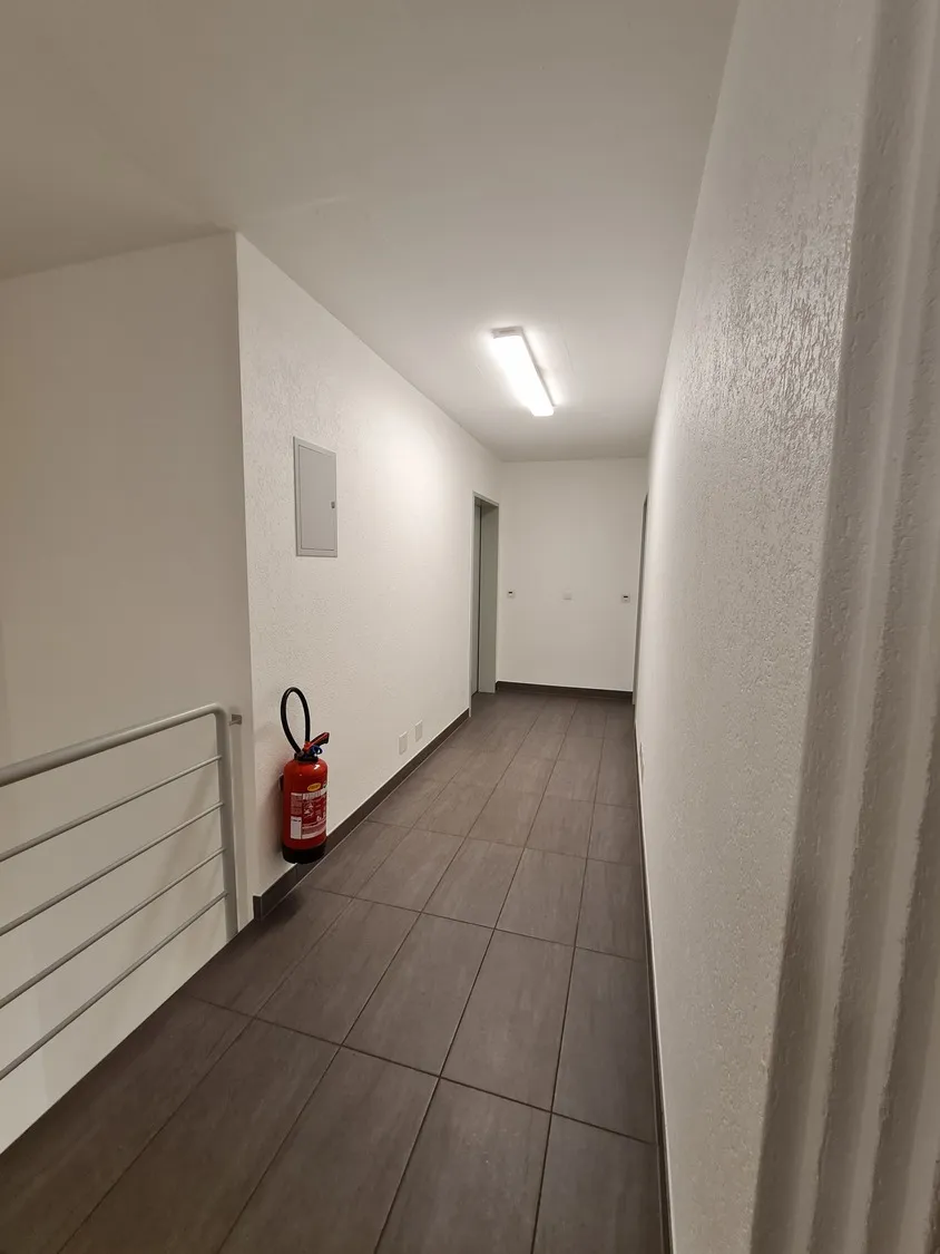 Flur mit Treppenabsatz