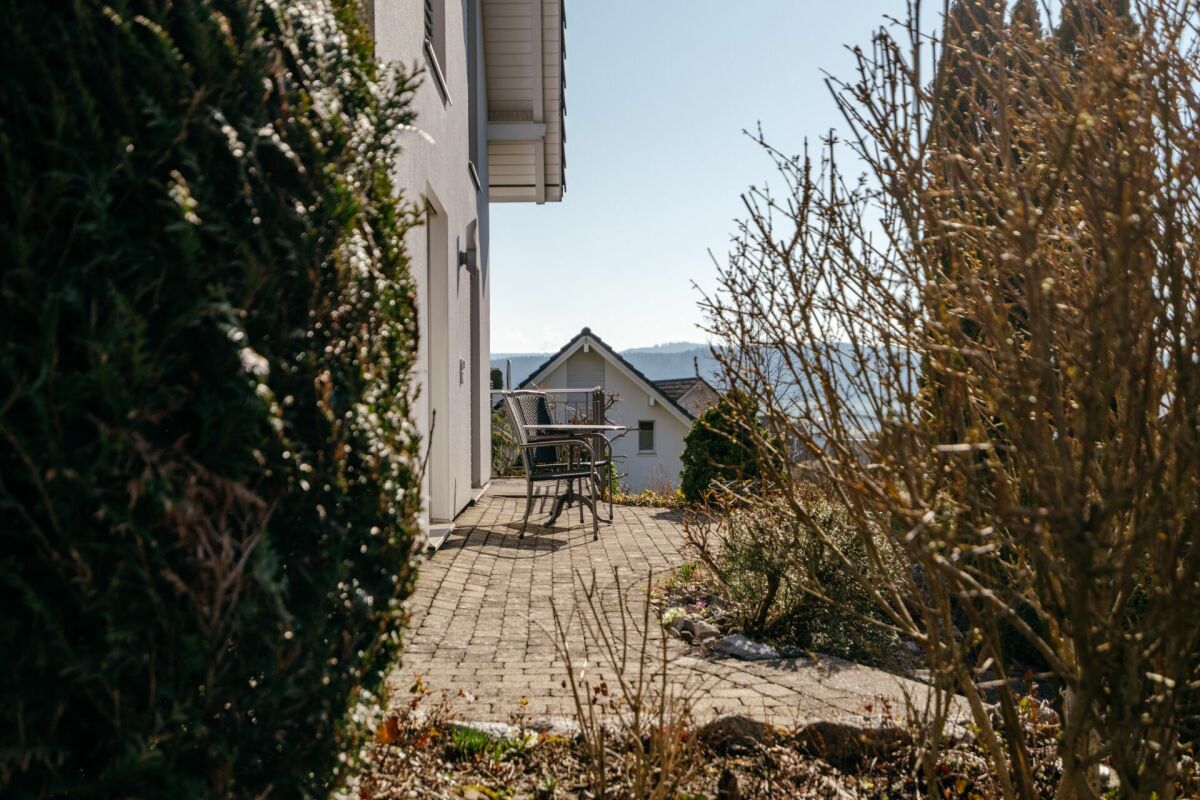 Terrasse mit Blick ins Grüne