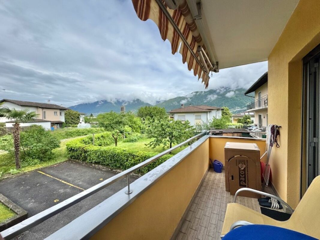 Balkon mit Bergblick
