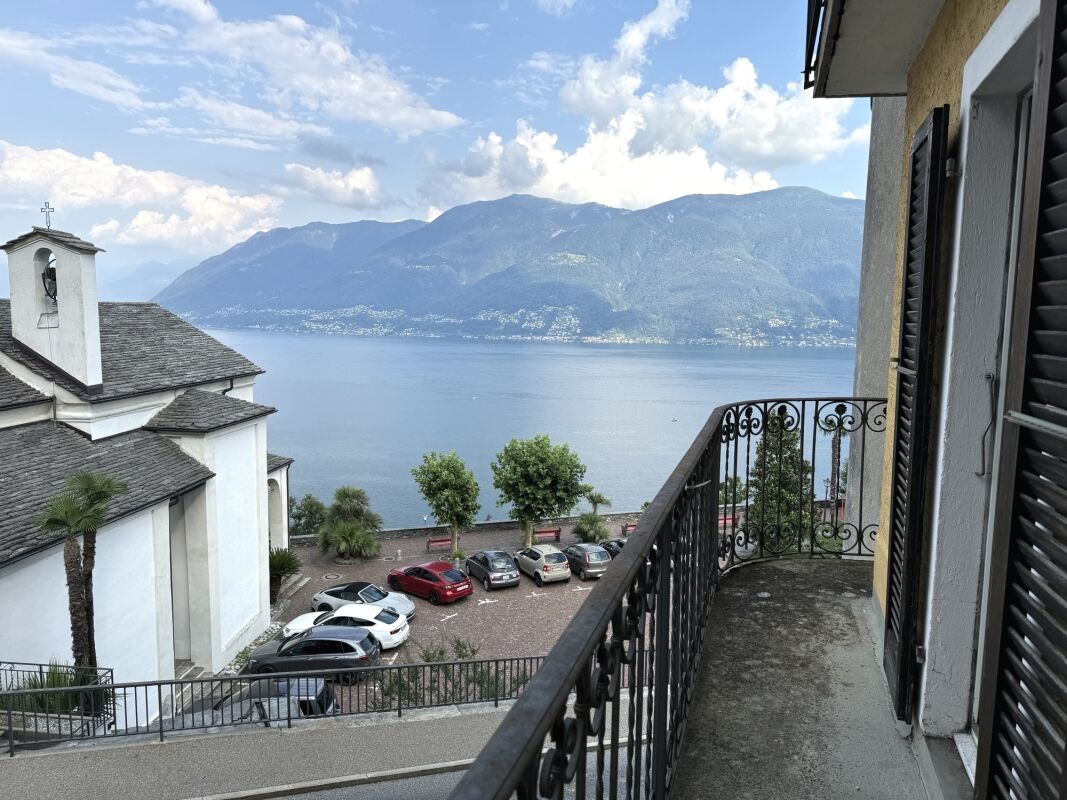 Balkon mit Seeblick