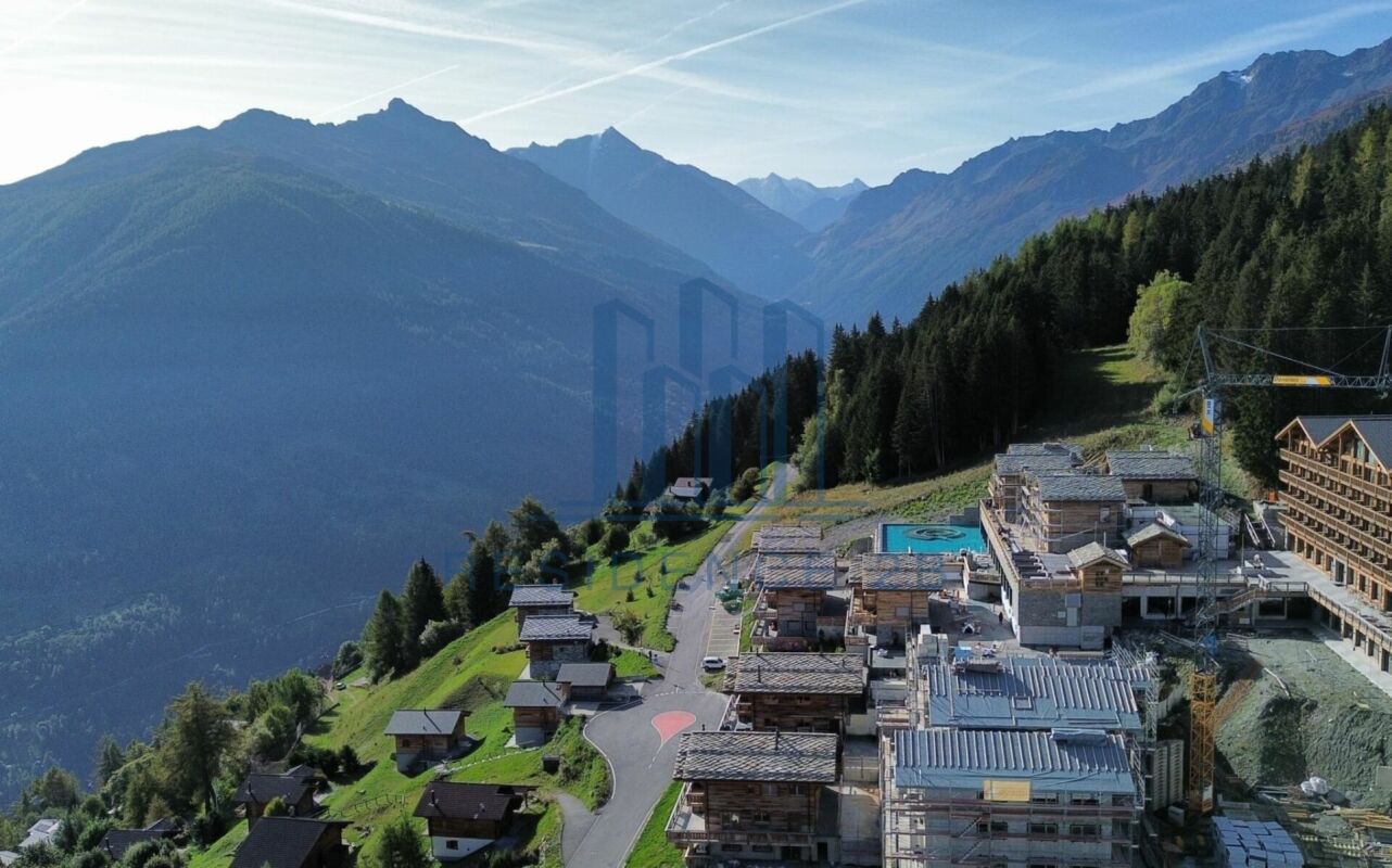 Bergresort mit Talblick