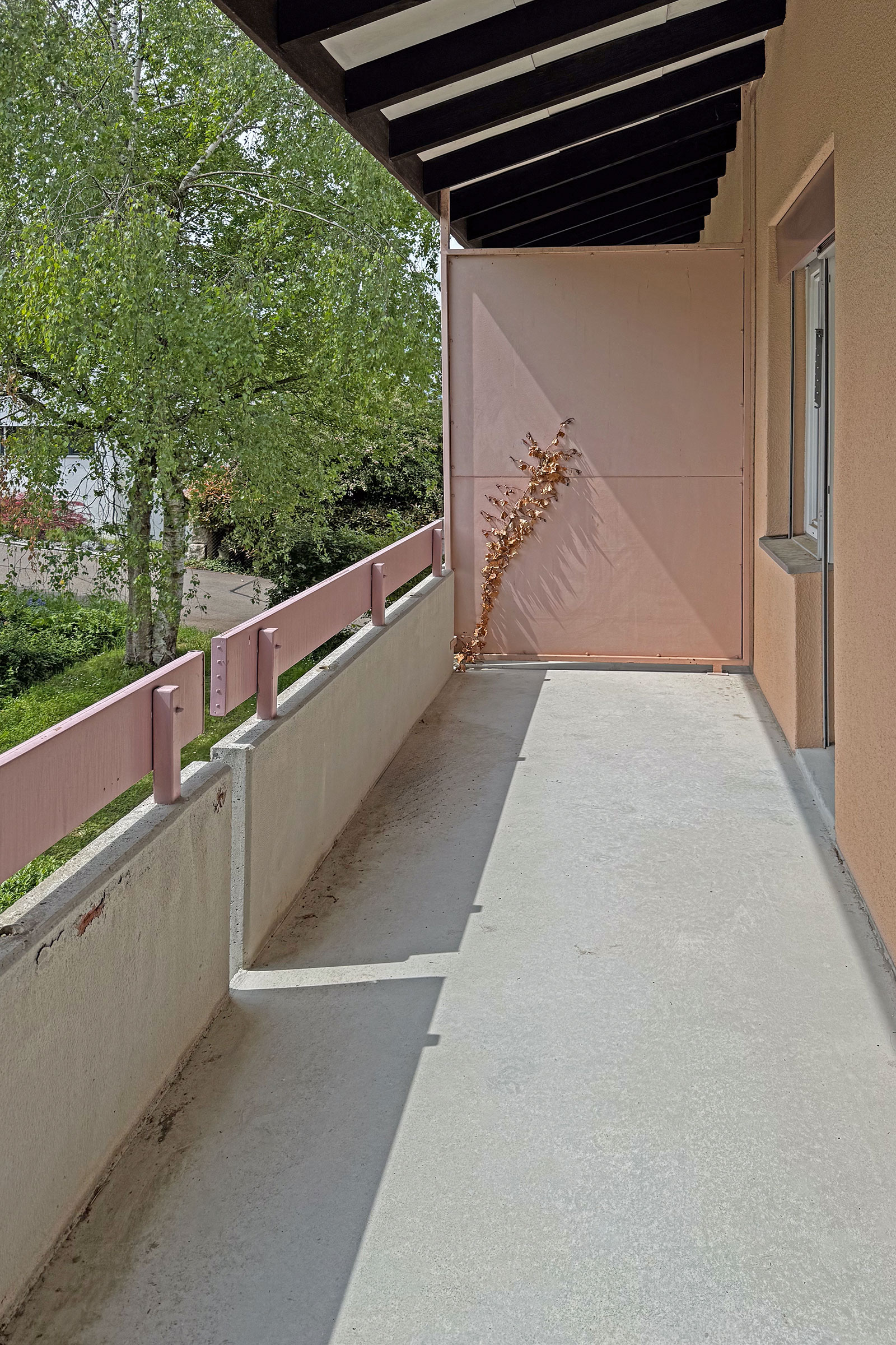 Balkon mit Blick ins Grüne